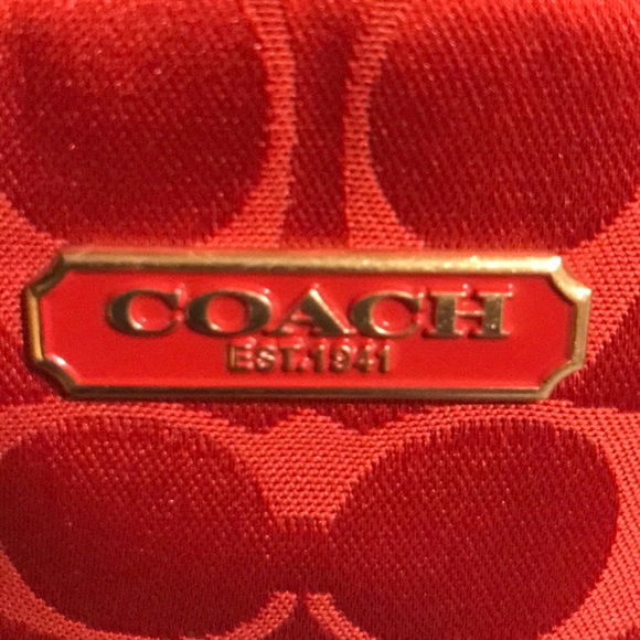 Coach Handbags - New✨Coach sm cosmetic bag 🎈Limited addition!